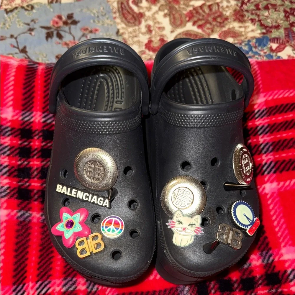 Balenciaga Black Platform Shoes with Charms - Picture 2 of 4